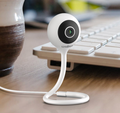 Indoor camera with flexible installation