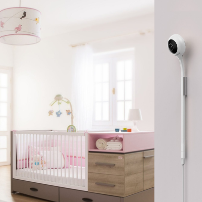 Indoor camera with flexible installation