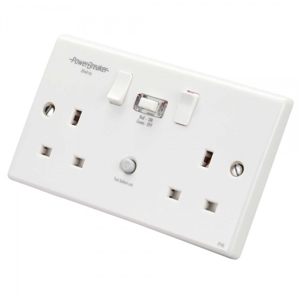 Powerbreaker Safety RCD 2G Switched Socket