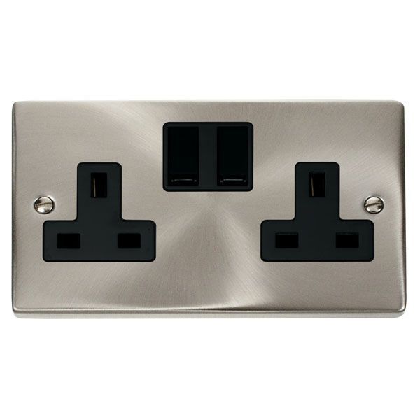 Click 2G Socket Satin Chrome