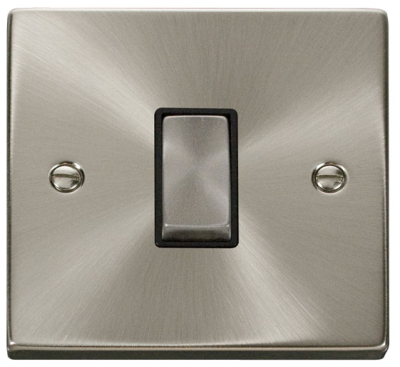 Scolmore Click Deco Satin Chrome 1G 2W Ingot Light Switch VPSC411BK