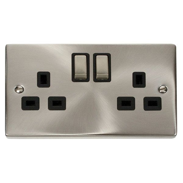 Click Ingot 2G Socket Satin Chrome